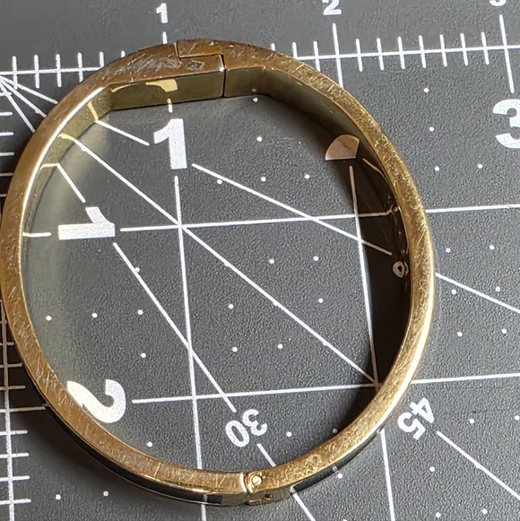 Kate Spade New York True Blue Enamel Gold Hinged Bangle Bracelet - Picture 5 of 5